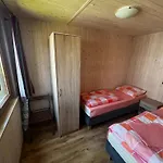 Domki-apartamenty Hals *