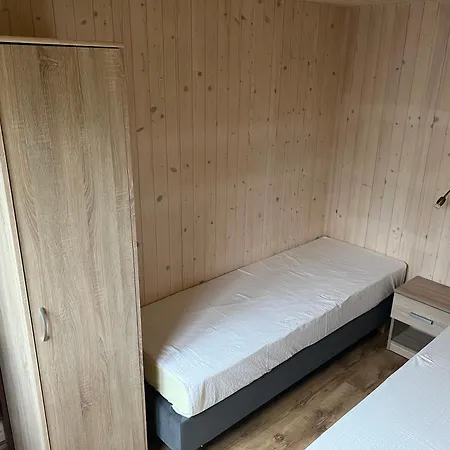 Dom wakacyjny Domki-apartamenty Hals