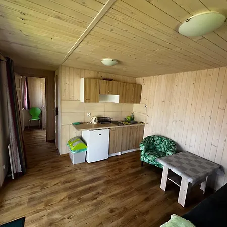 Domki-apartamenty Hals *