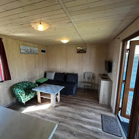 Dom wakacyjny Domki-apartamenty Hals