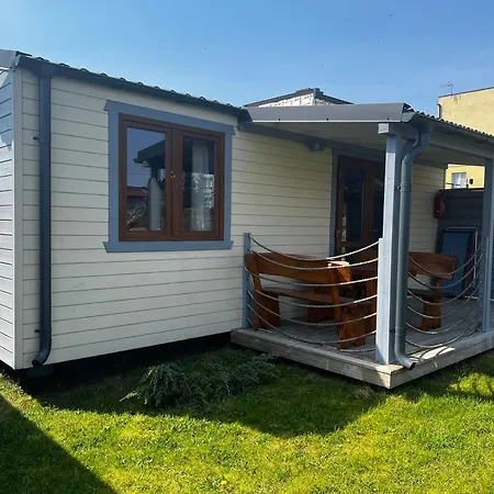 Dom wakacyjny Domki-apartamenty Hals *